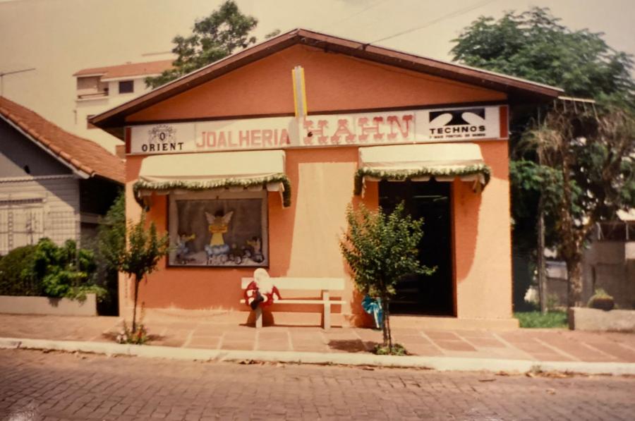Antiga loja, que ficava na Av. São Miguel