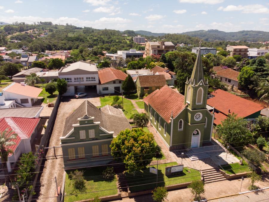 Casa Pastoral e Igreja Luterana (Foto: Divulgação / Rota Romântica)