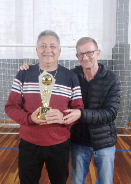 Gilberto, do Amigos da Figueira, foi eleito o melhor treinador