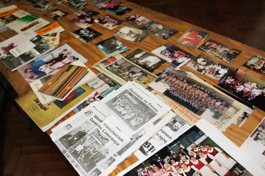 Matérias de jornal, obras e fotografias relembraram a história do clube