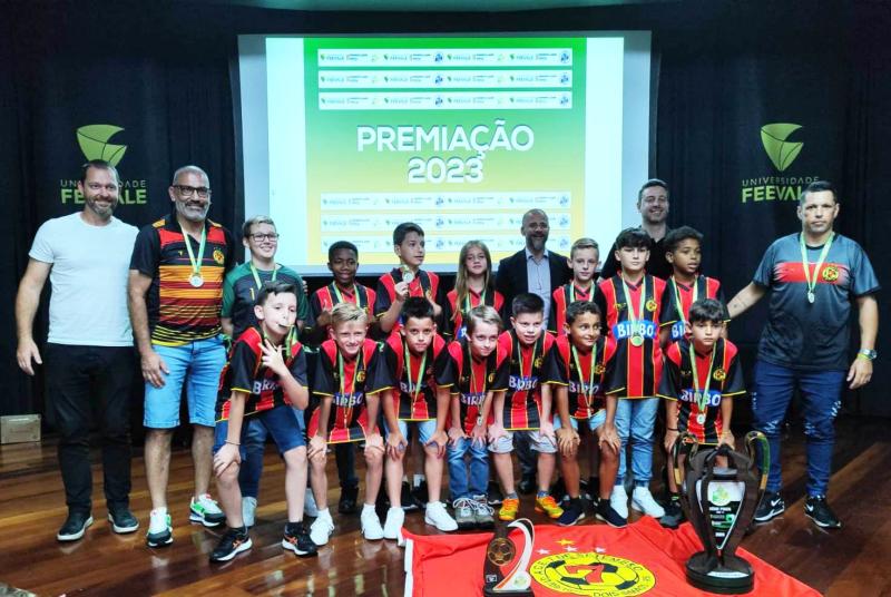 (Fotos: Escola de Futsal 7 de Setembro/ Divulgação)