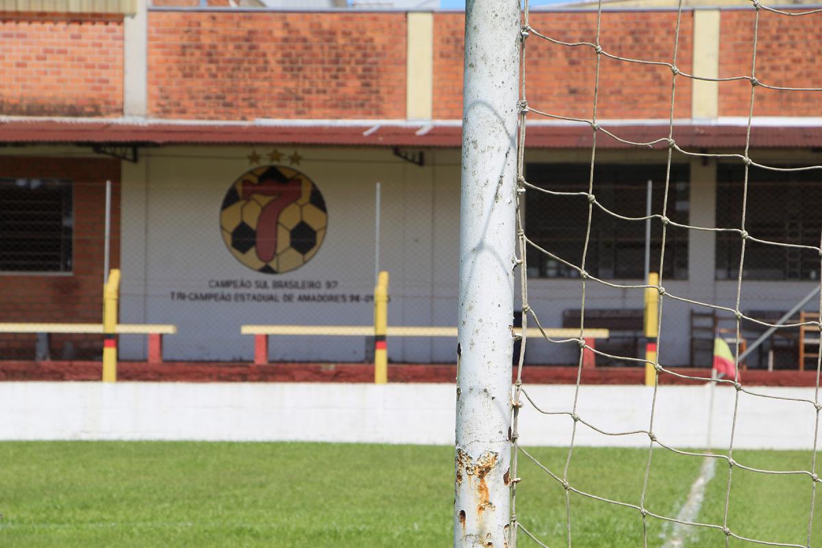 Baixada Setembrina recebe um jogo neste sábado