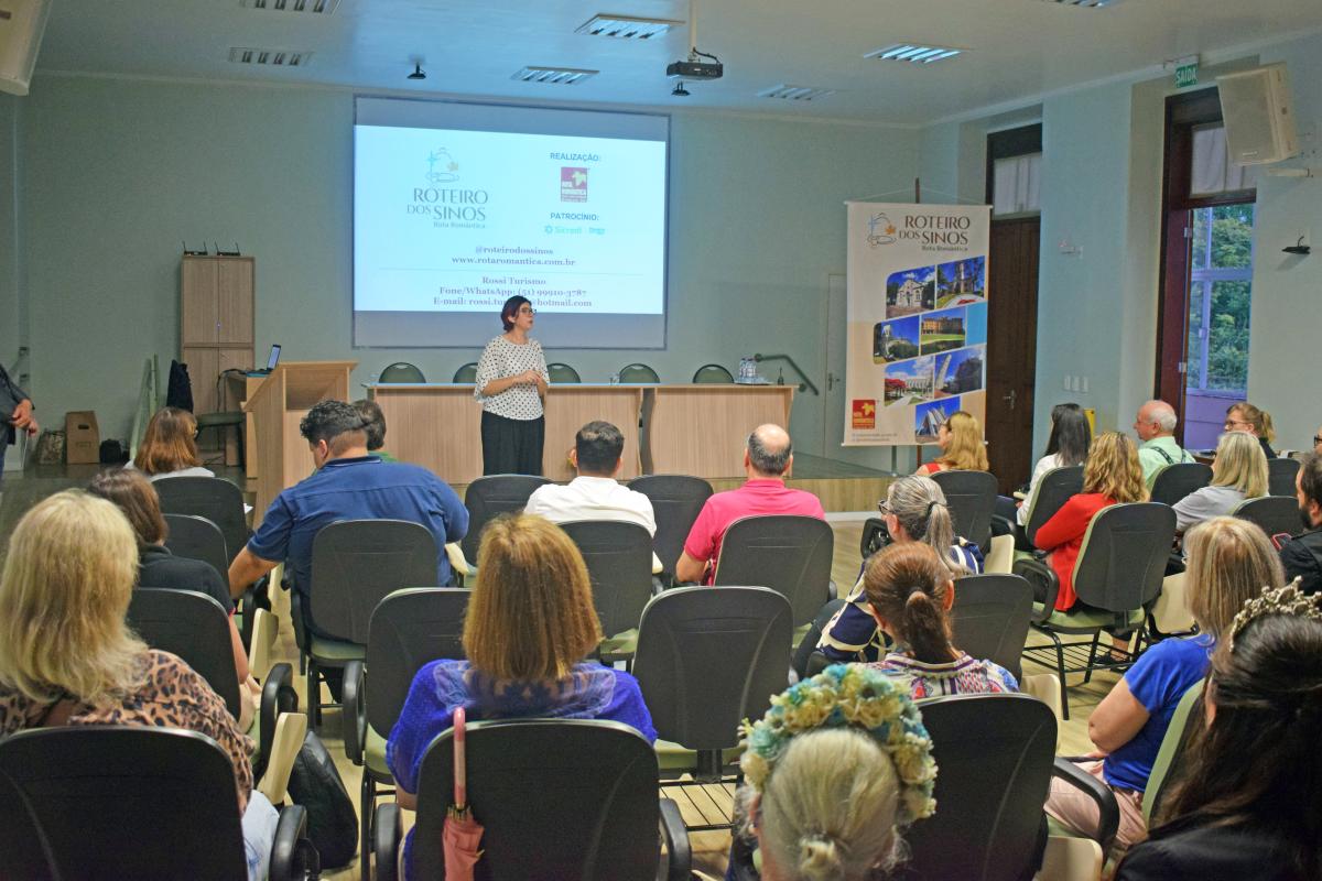 Lançamento foi prestigiado por imprensa, guias de turismo e representantes dos municípios que integram o Roteiro dos Sinos (Fonte: Rota Romântica / Fotos: Francis Jonas Limberger)
