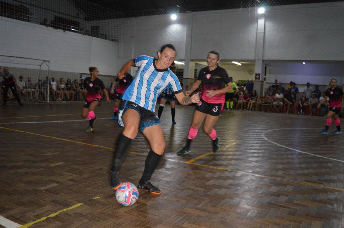 Foram quatro jogos no Ginásio Santa Cecília Foram quatro jogos no Ginásio Santa Cecília