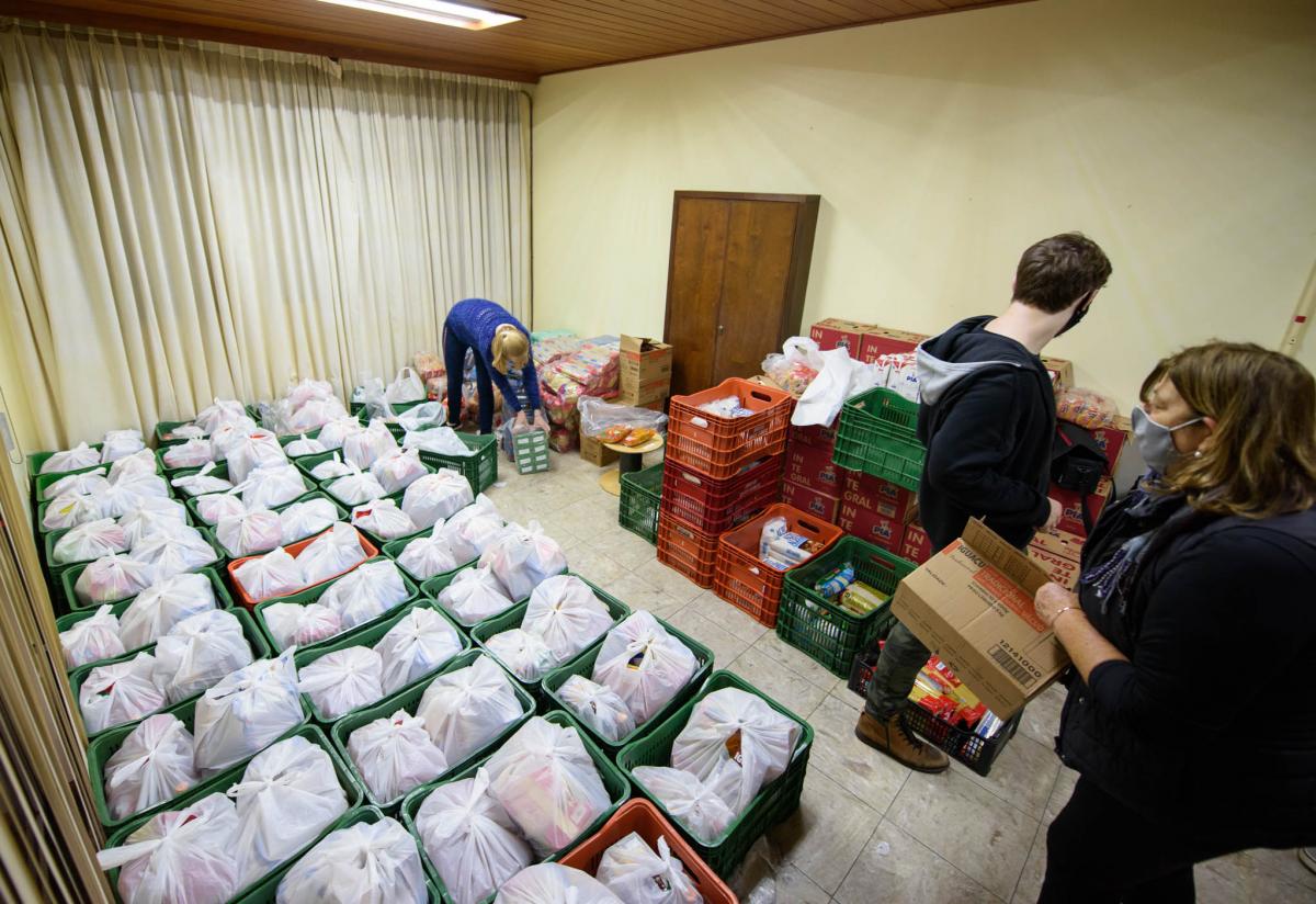 Banco de Alimentos foi criado durante a pandemia e já beneficiou mais de 1.500 famílias (Foto Enio)