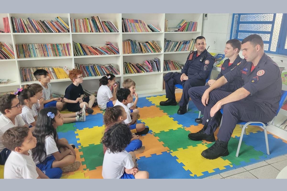 (Fotos: Corpo de Bombeiros / Divulgação) (Fotos: Corpo de Bombeiros / Divulgação)