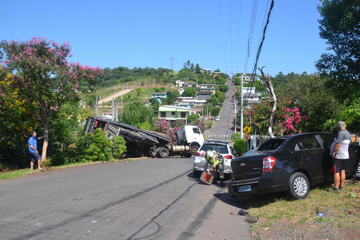 Acidente provocou grande susto nos moradores