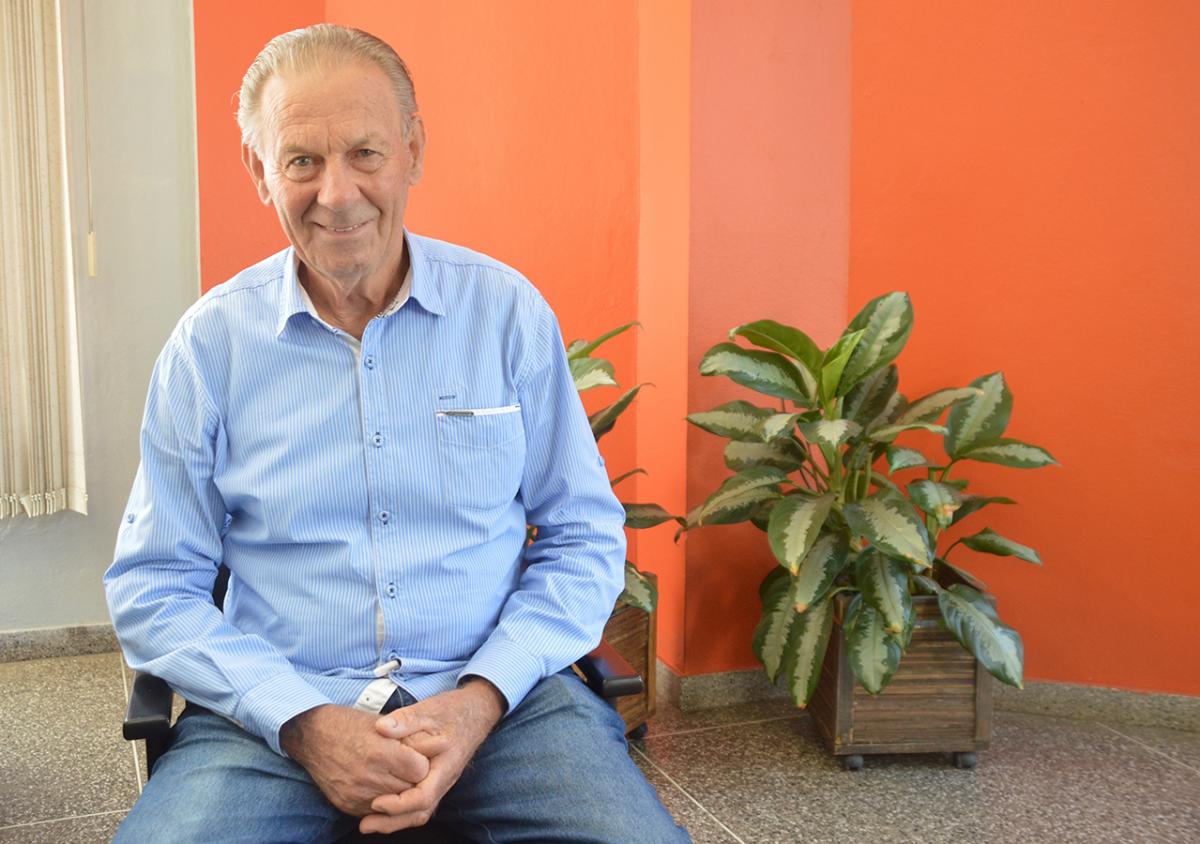Presidente do Reviver, Darcy Engelmann esteve no JDI divulgando o baile e convidando a comunidade Presidente do Reviver, Darcy Engelmann esteve no JDI divulgando o baile e convidando a comunidade