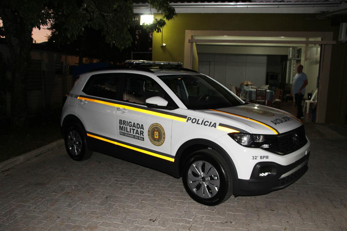 Entrega ocorreu na noite desta quinta-feira, no quartel da Brigada Militar