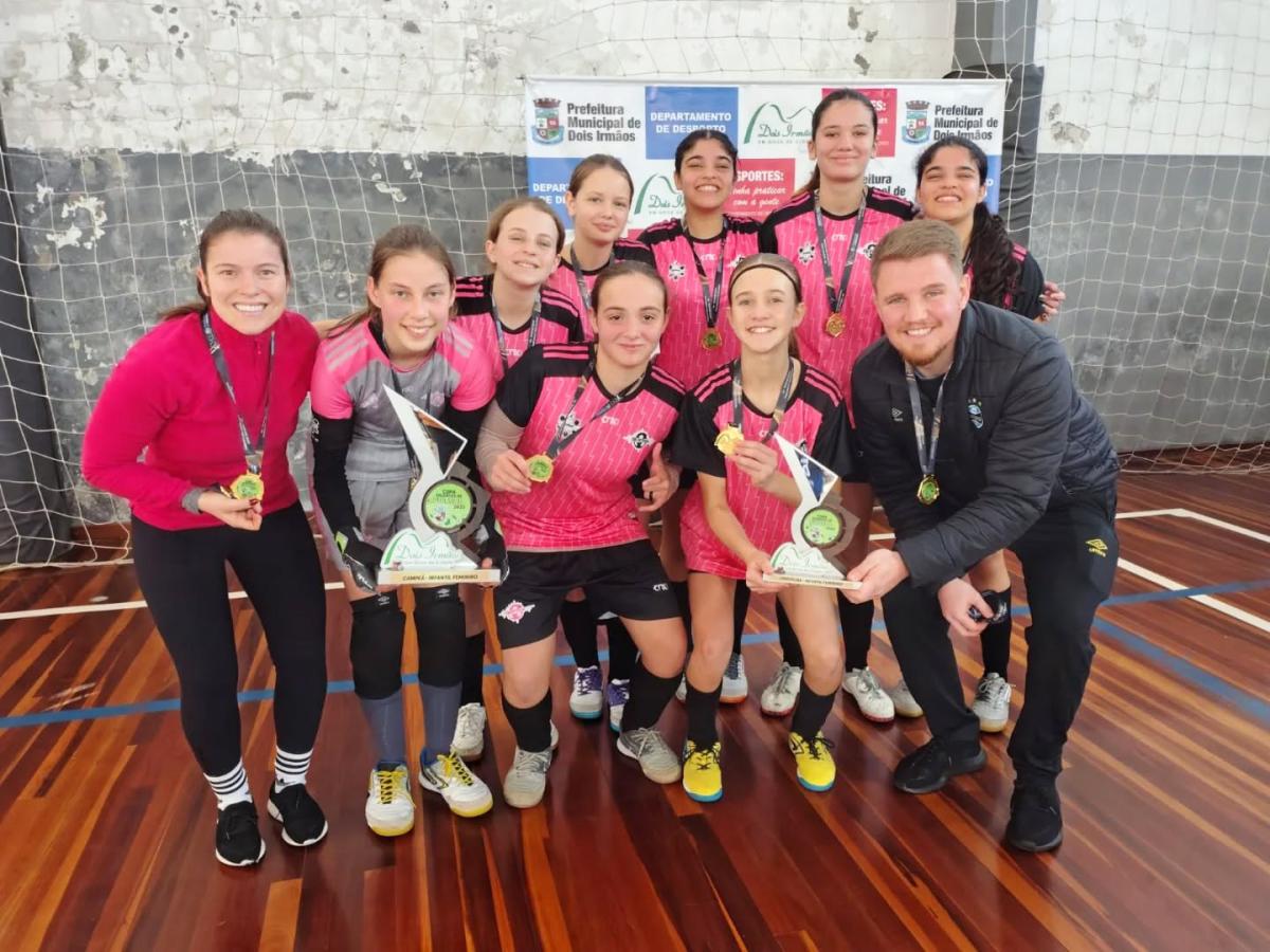 Tri Sports foi campeã na categoria infantil (Foto: Divulgação / Desporto)