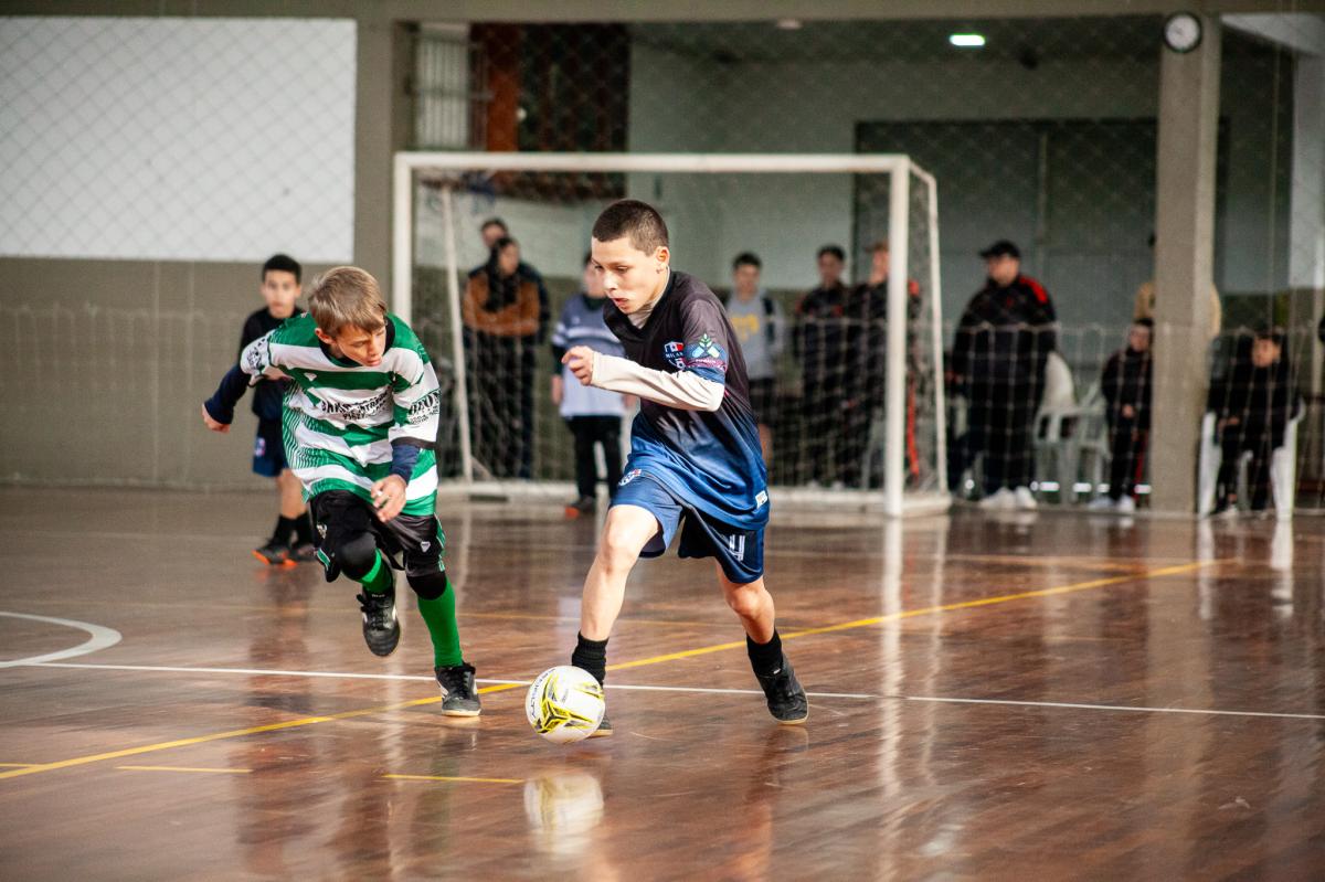 Jogos aconteceram no Ginásio Arno Nienow (Foto: @napalmfoto)