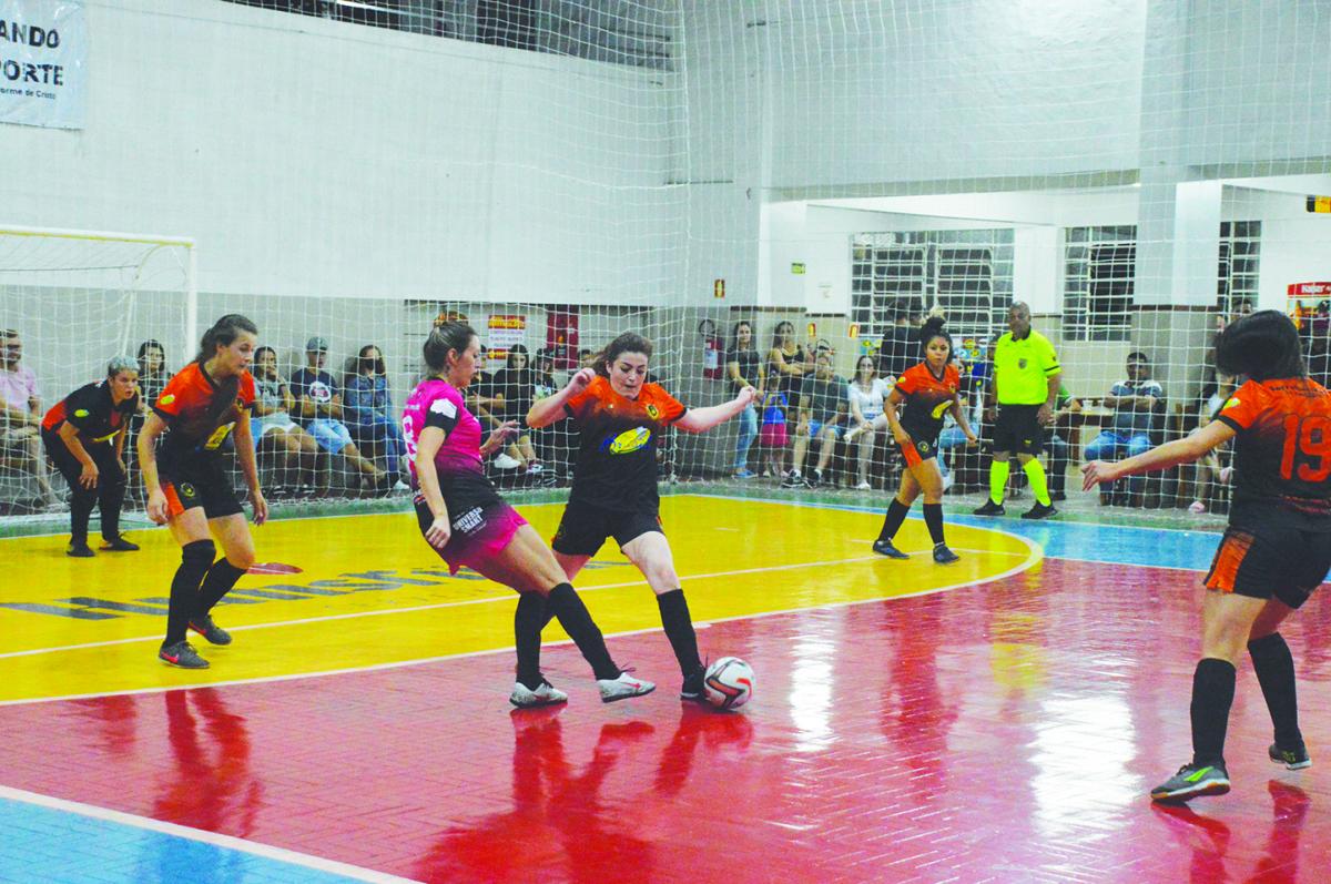 Ginásio Santa Cecília recebe mais três jogos nesta sexta (Foto: Mateus Rodrigues)