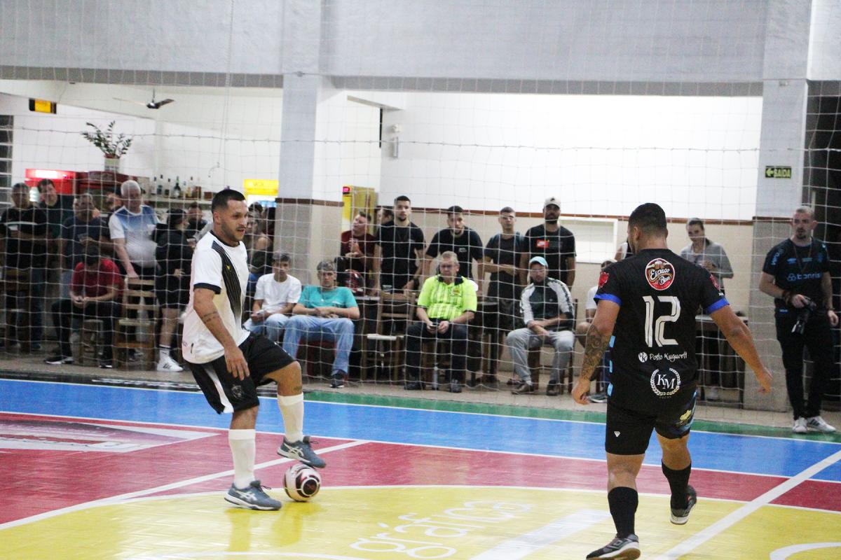 Jogos acontecem no Ginásio Santa Cecília