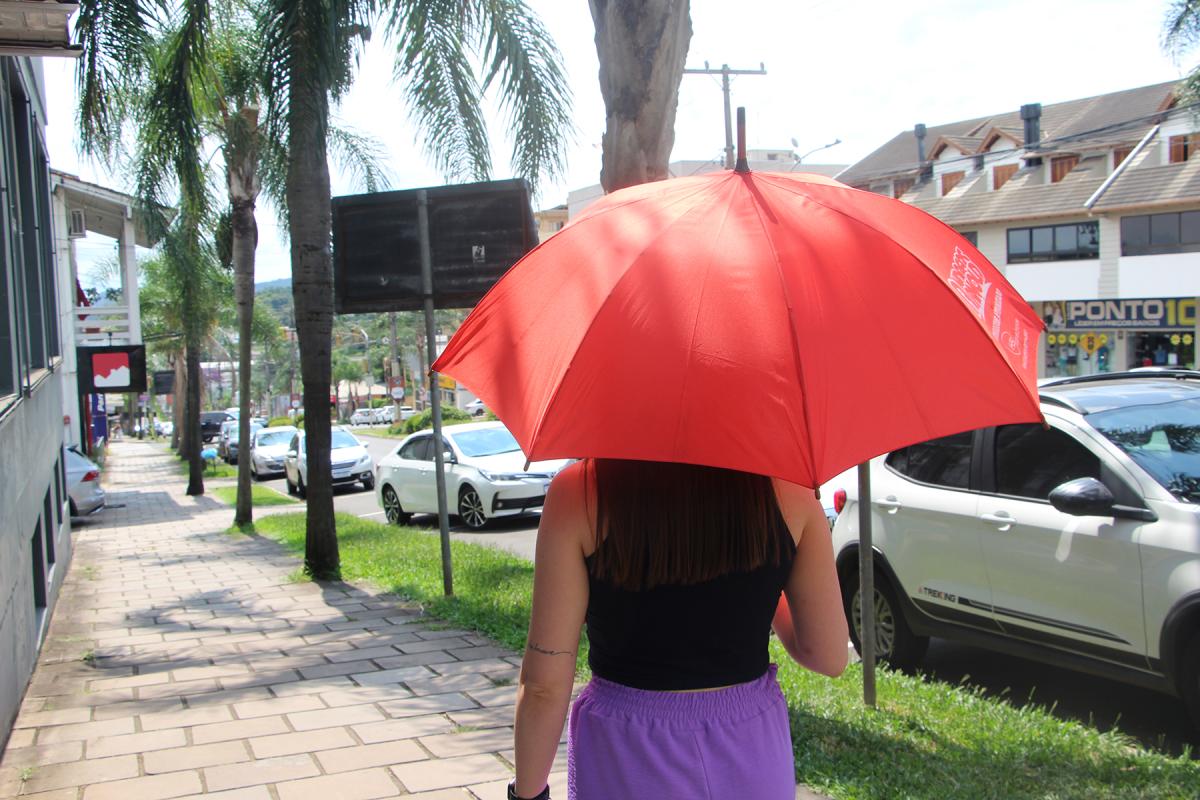 Com altas temperaturas, cuidados devem ser redobrados Com altas temperaturas, cuidados devem ser redobrados