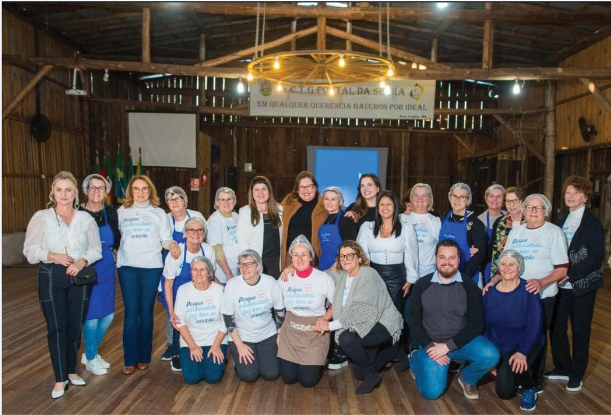 Associação conta com cerca de 30 voluntários (Foto Enio)