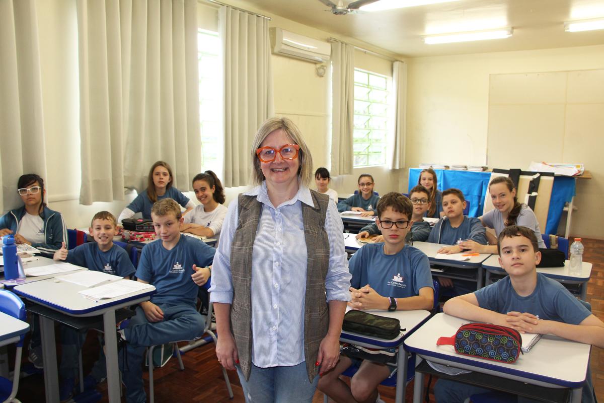 Prestes a deixar a sala de aula, a professora Sandrinha agradeceu ao município de Dois Irmãos e ao Colégio Imaculada Conceição, onde ajudou na formação de muitas crianças e adolescentes