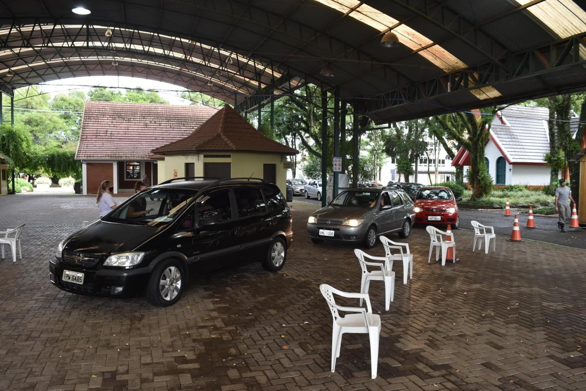 Drive-thru é na Praça do Imigrante (Divulgação / PMDI) Drive-thru é na Praça do Imigrante (Divulgação / PMDI)
