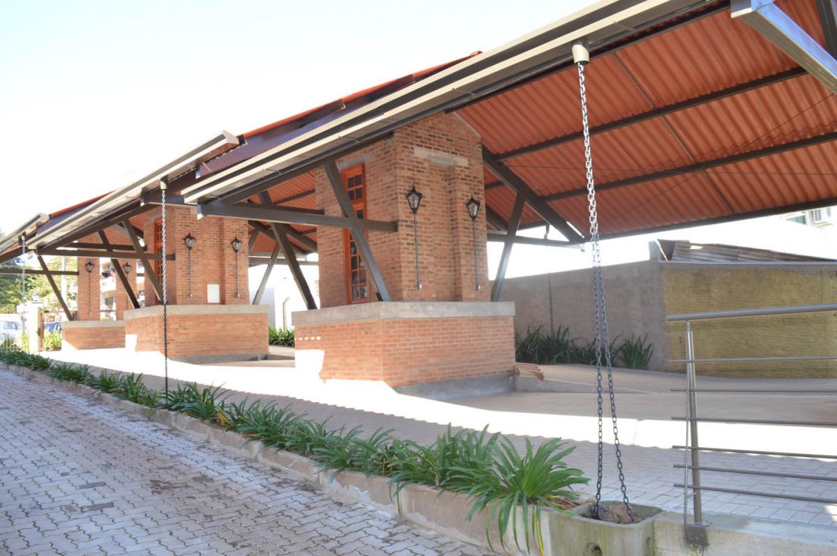 Obras ainda não inauguradas já recebem críticas Obras ainda não inauguradas já recebem críticas
