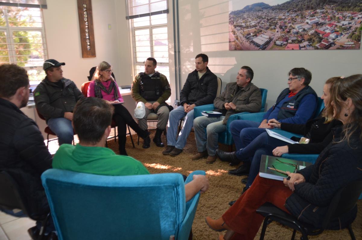 Comissão organizadora esteve reunida nesta terça Comissão organizadora esteve reunida nesta terça