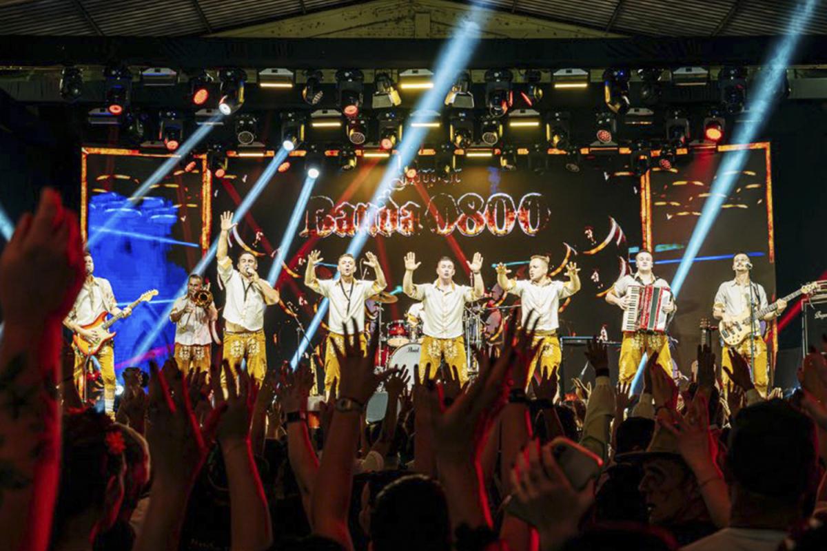 Evento terá baile animado pela Banda 0800 (Foto: Divulgação)