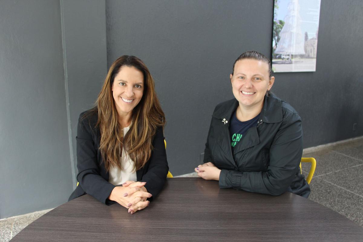 Elisandra e Cristiane estiveram na manhã desta quinta-feira (25) no JDI, divulgando o evento e convidando a comunidade para prestigiar a programação