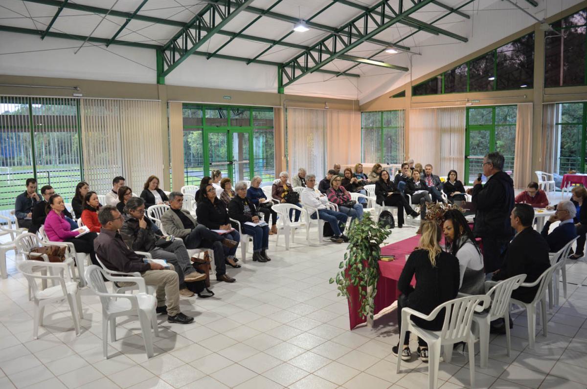 Encontro foi no Complexo Esportivo