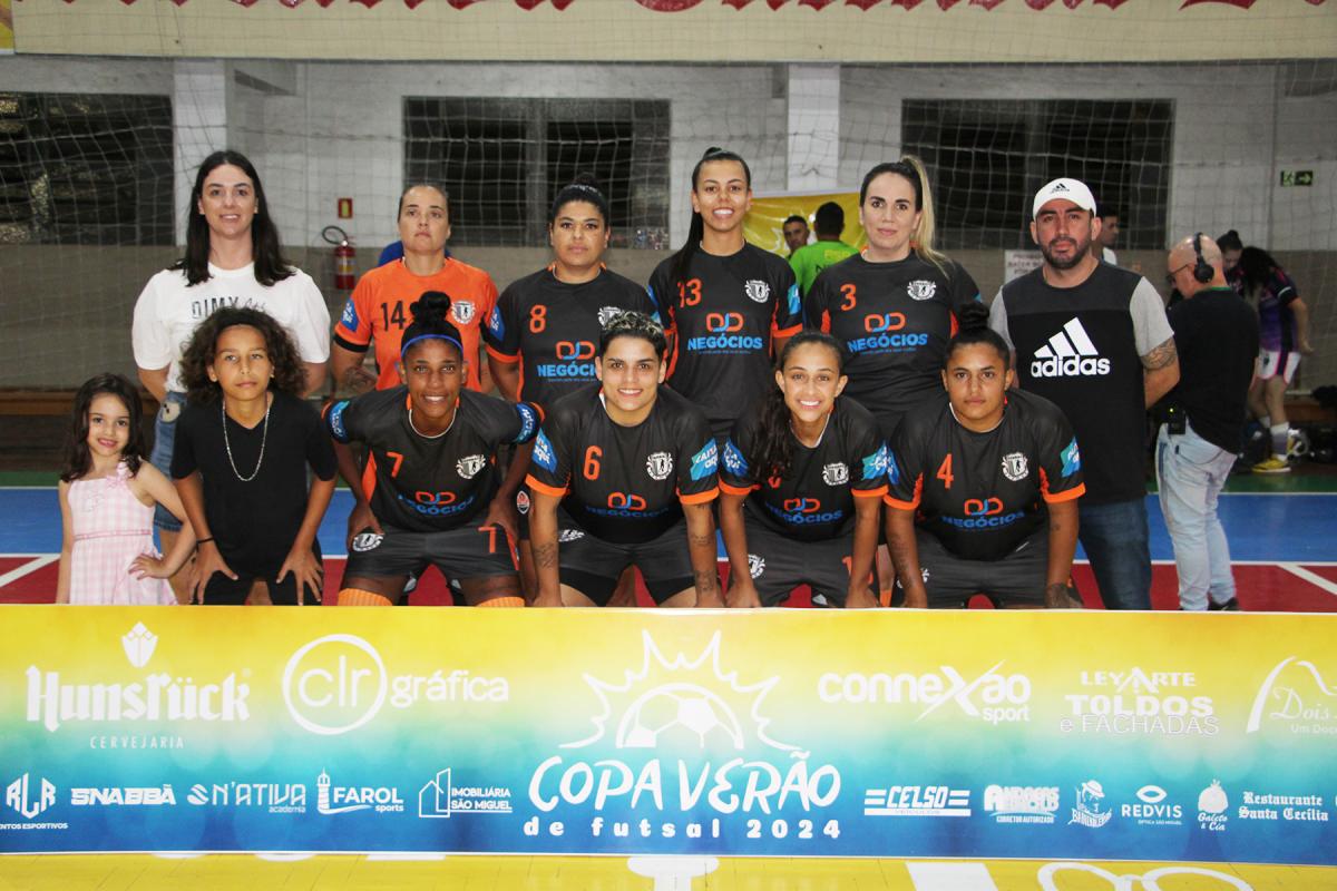 Equipe venceu a semifinal por 8 a 4