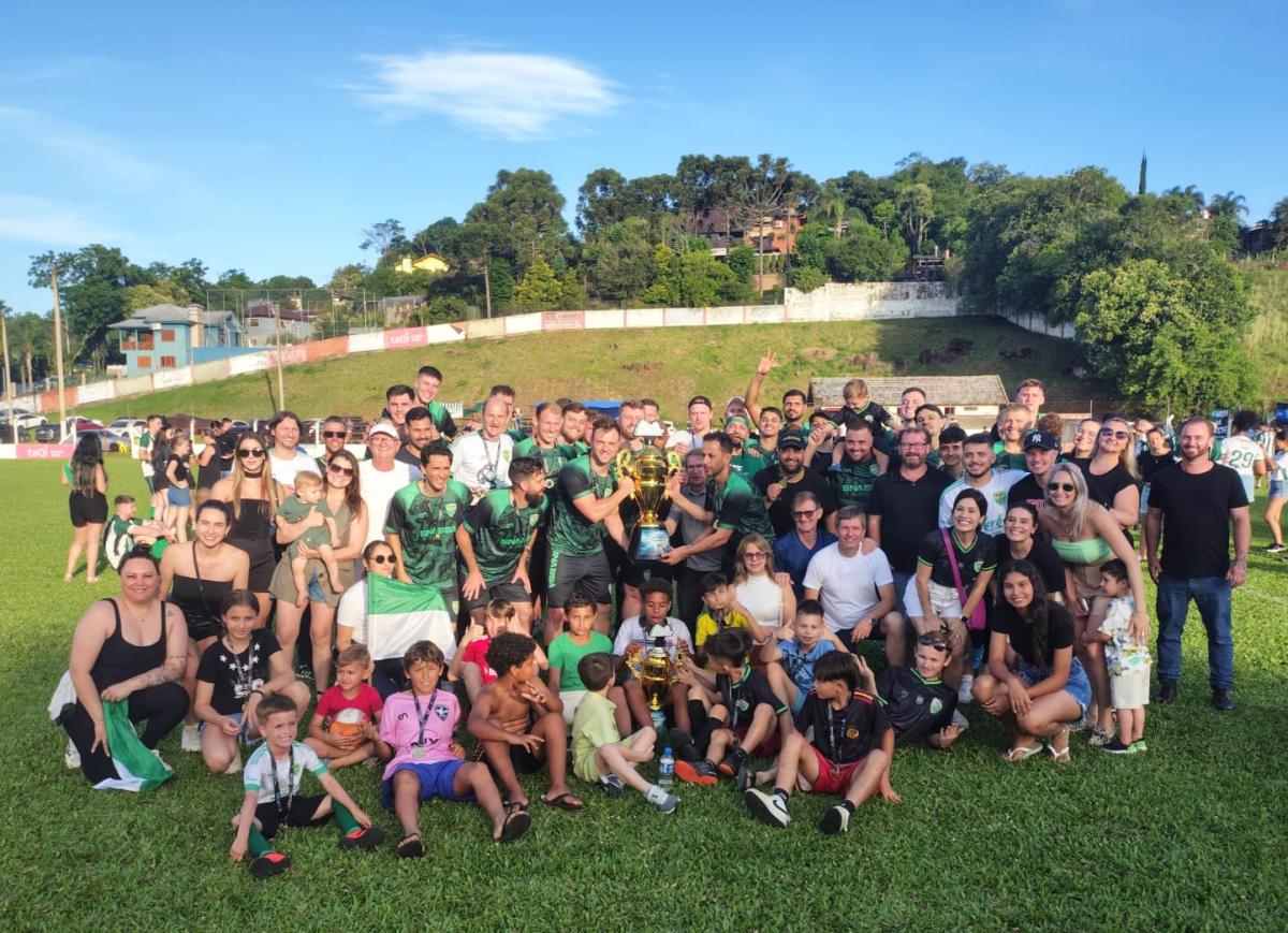 Green Brush venceu o Municipal de Campo (Foto: Divulgação / Desporto)