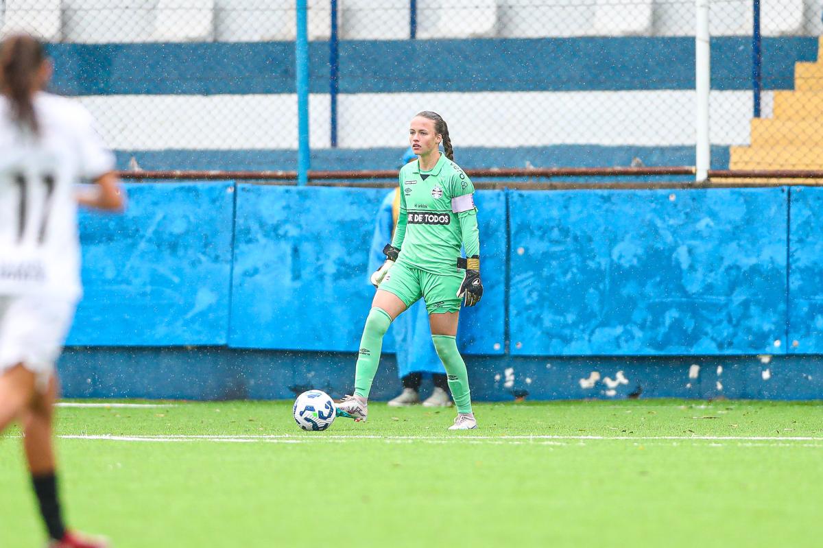 Tricolor da goleira e capitã Josi Bencke foi derrotado pelo Corinthians por 2 a 0 (Fotos: Angelo Pieretti / Grêmio FBPA)