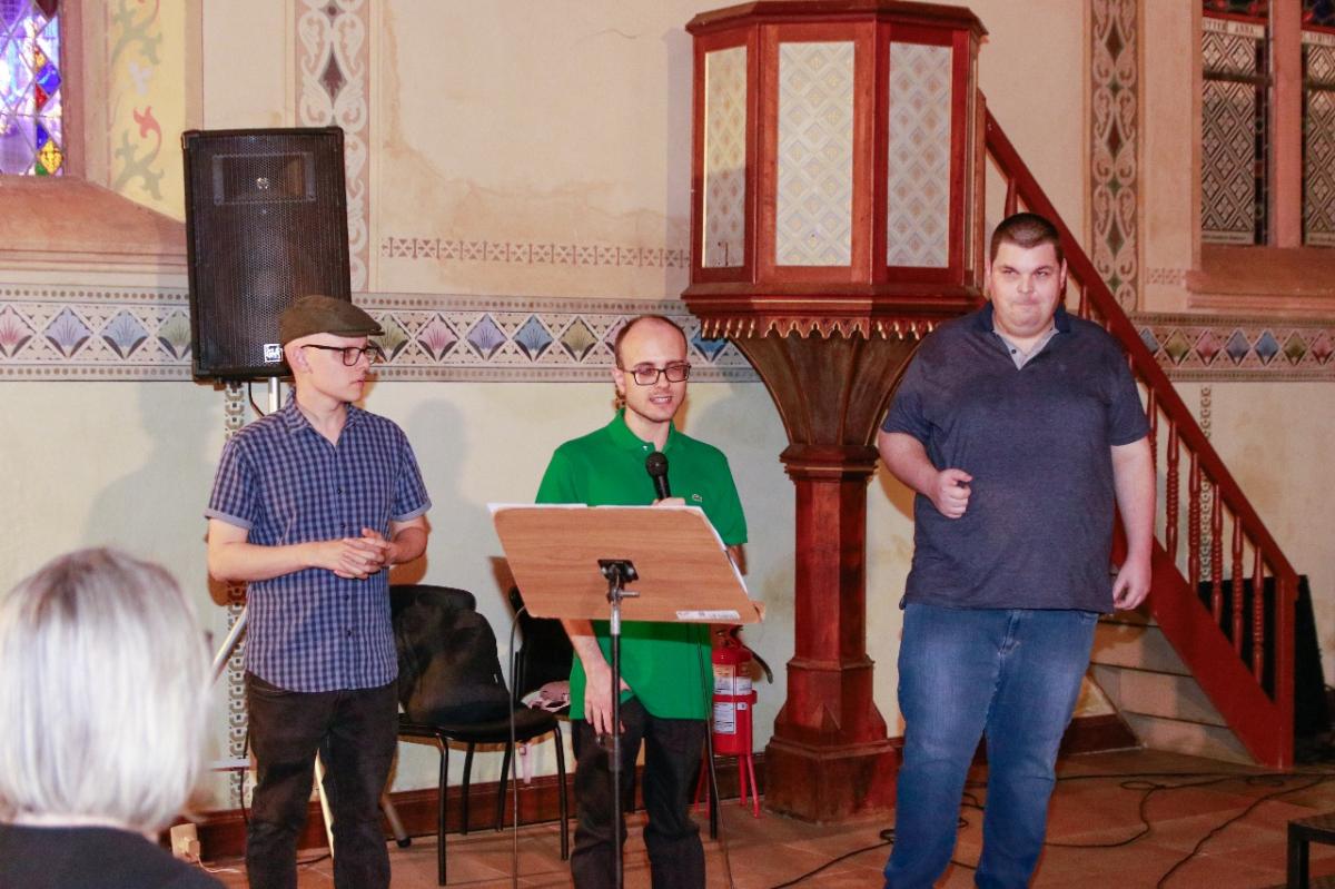 Gustavo, Jayme e Anderson na Antiga Matriz