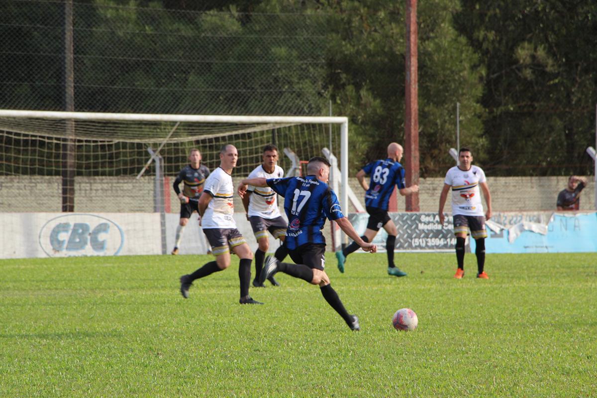 Jogos aconteceram no Vila Rosa