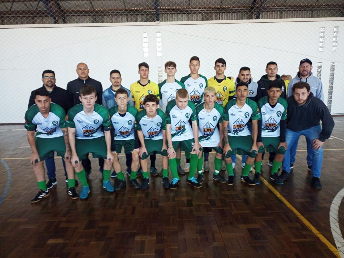 Equipe soma 10 pontos (Foto: Departamento de Desporto) Equipe soma 10 pontos (Foto: Departamento de Desporto)