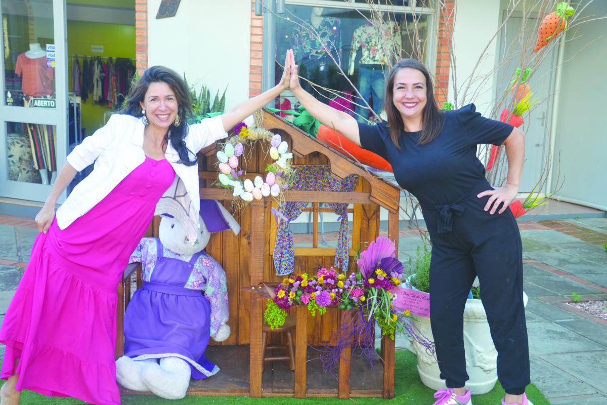 Aline Nadin e Samanta Miranda Muller Aline Nadin e Samanta Miranda Muller