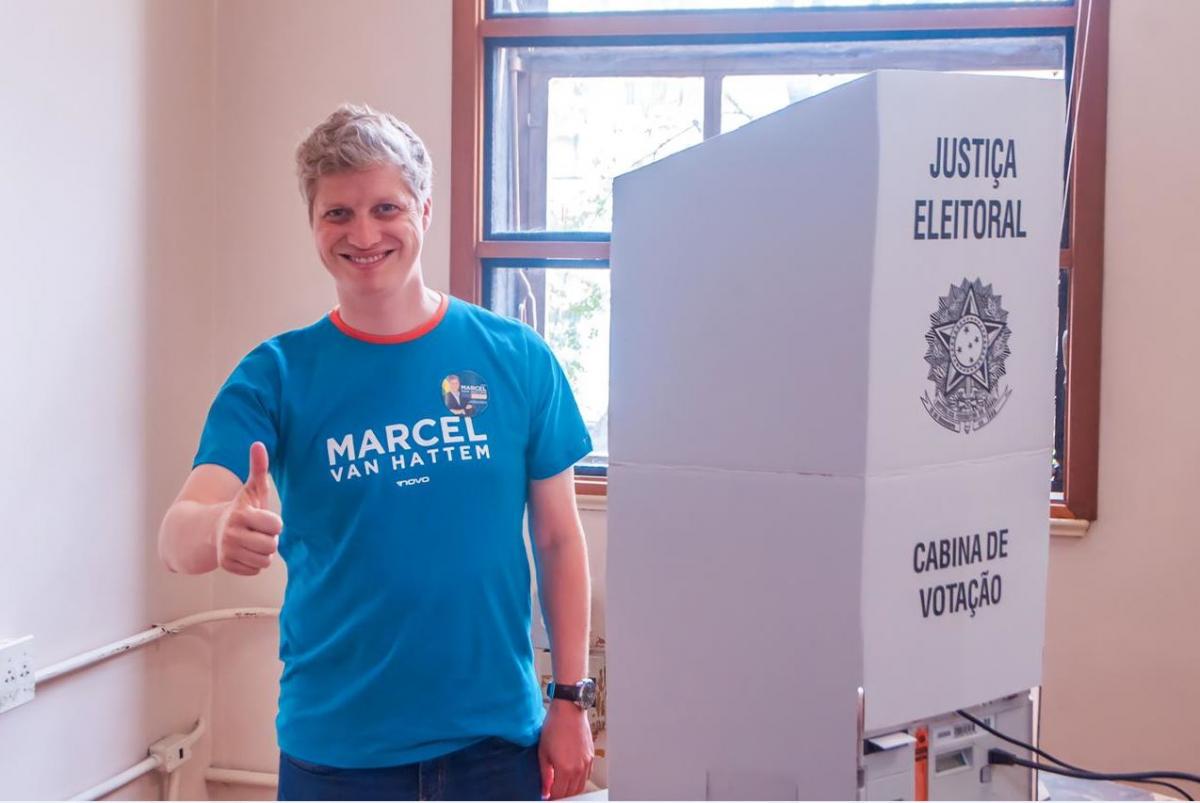 Candidato votou em Porto Alegre neste domingo Candidato votou em Porto Alegre neste domingo