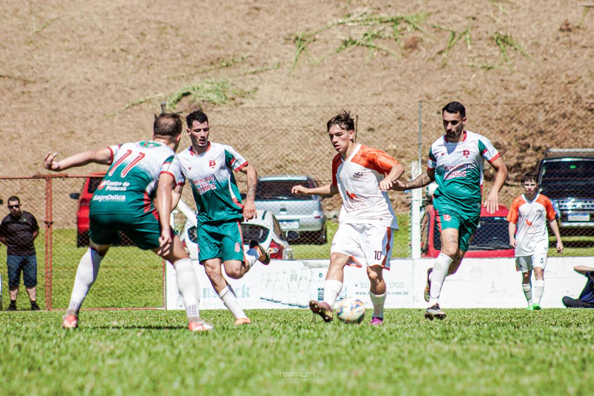 (Foto: @napalmfoto)