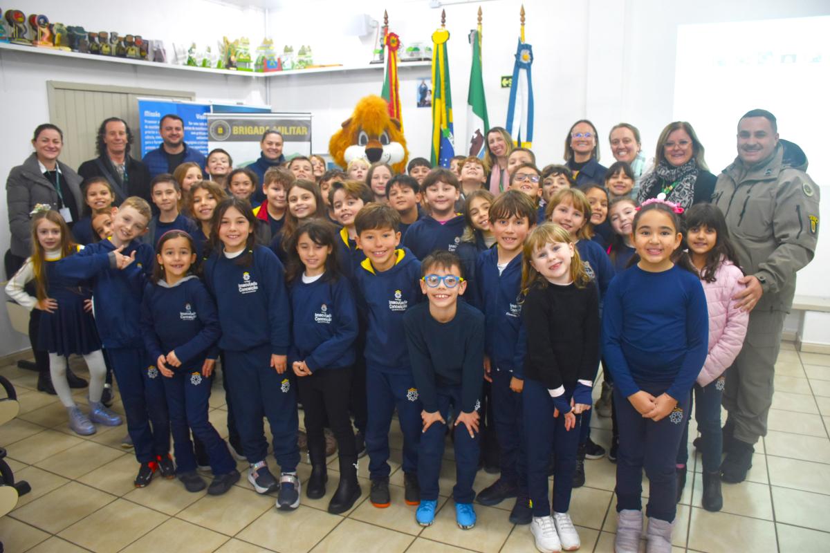 Abertura aconteceu no Colégio Imaculada Conceição (Fotos: Divulgação / PMDI)