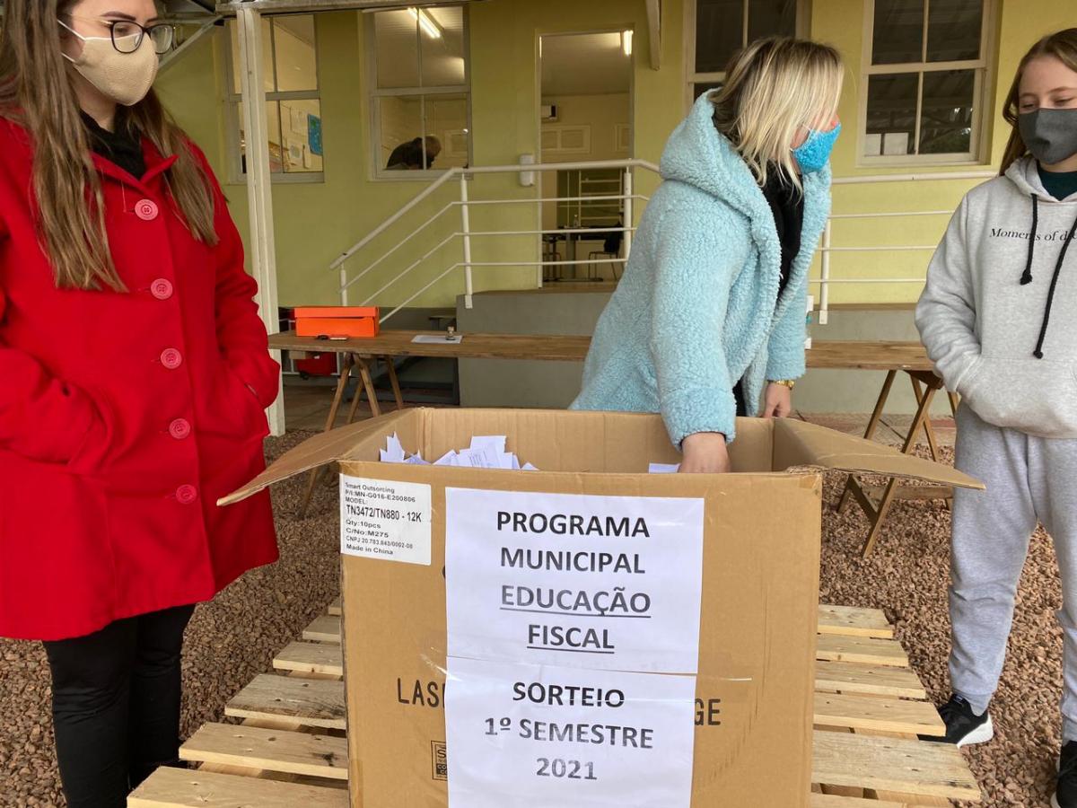 (Fotos: Divulgação / PMMR)