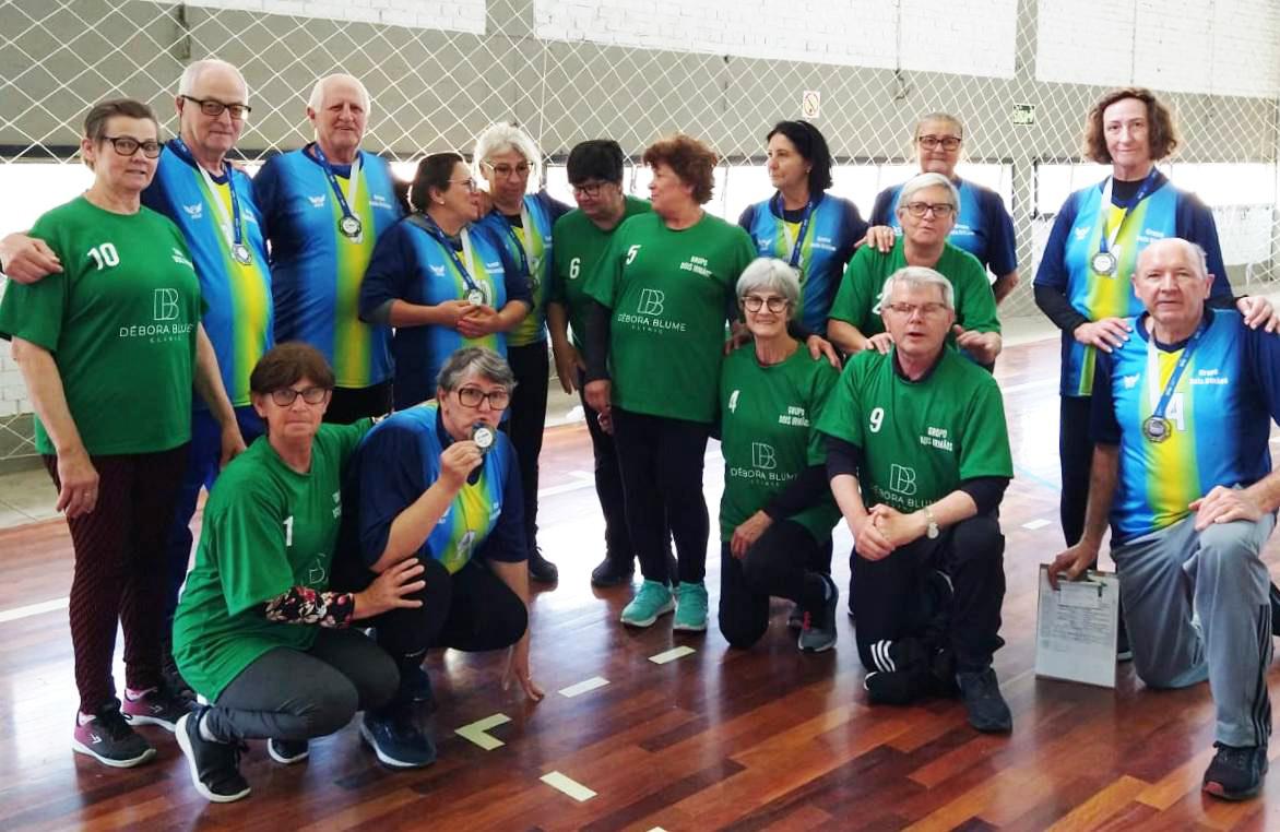 Torneio é promovido pelo Grupo Dois Irmãos