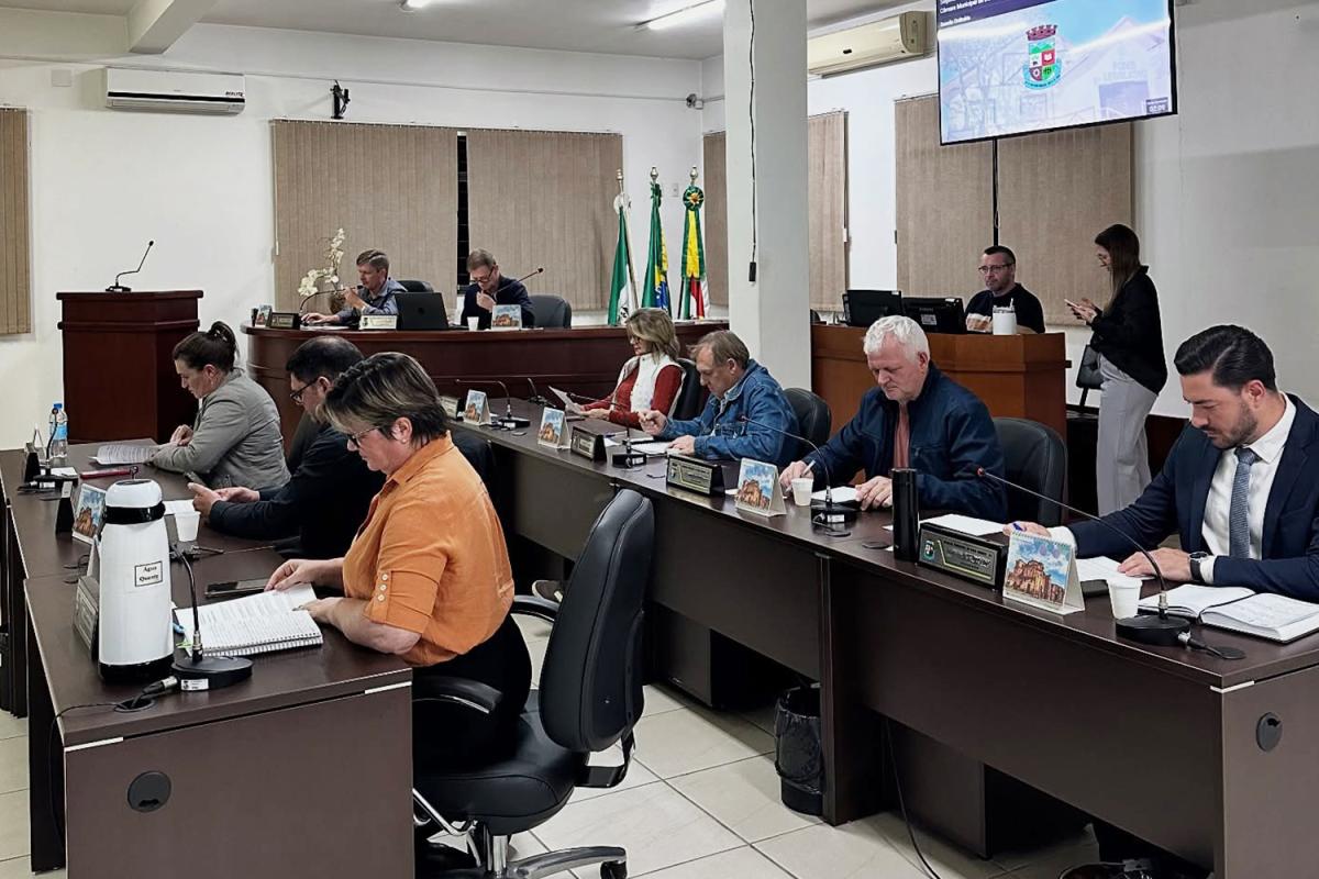 (Fotos: Divulgação / Câmara)
