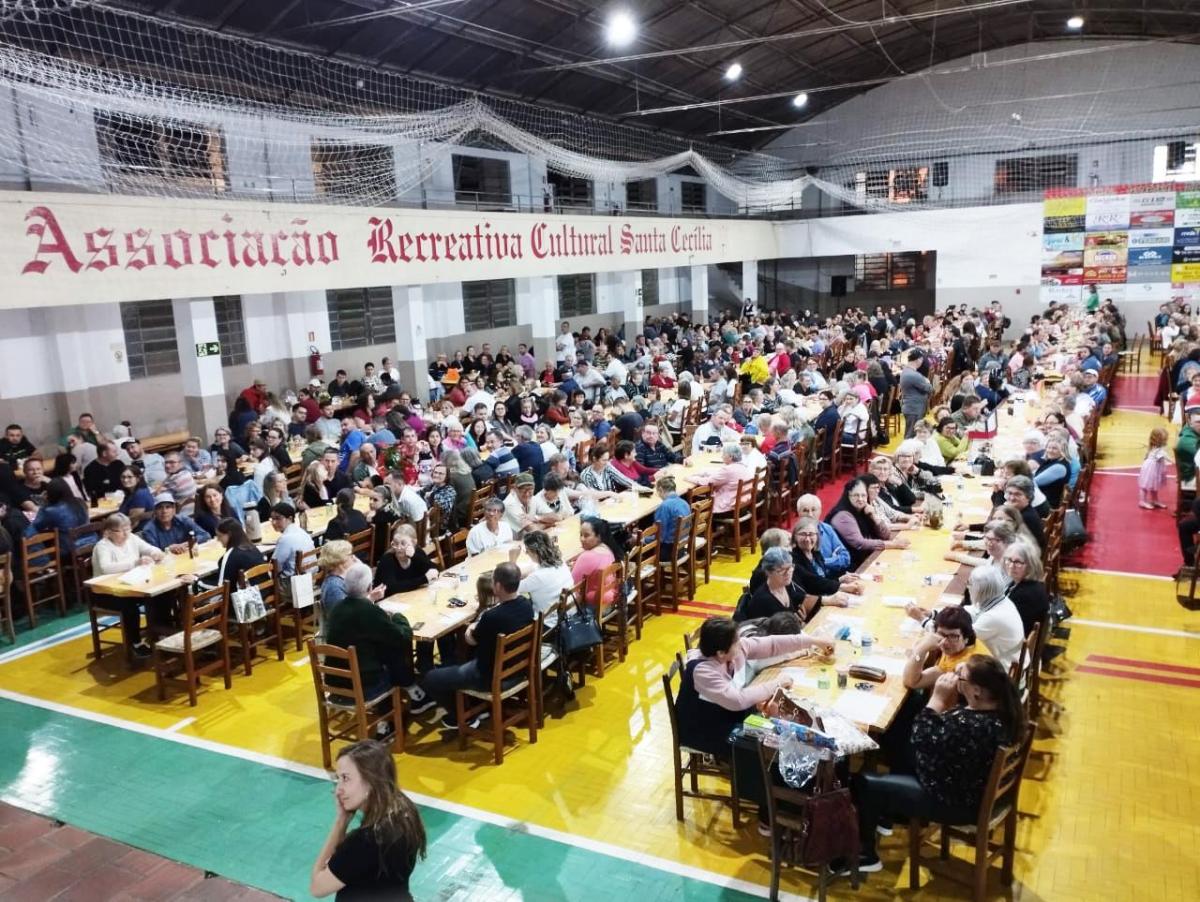 Em 2022, bingo lotou o Ginásio Santa Cecília