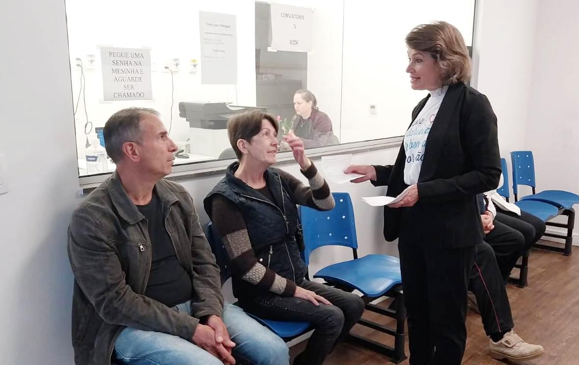 Exames pré-operatórios para 150 pacientes estão sendo custeados com dinheiro arrecadado no último Chá Beneficente. Voluntárias ajudaram na organização para a realização dos exames na segunda Exames pré-operatórios para 150 pacientes estão sendo custeados com dinheiro arrecadado no último Chá Beneficente. Voluntárias ajudaram na organização para a realização dos exames na segunda