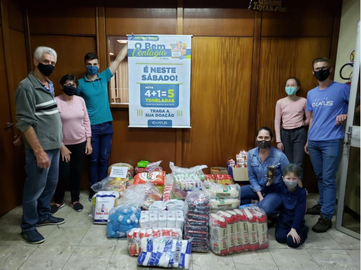 Entrega foi realizada na sexta-feira (23), na sede da Associação dos Voluntários Entrega foi realizada na sexta-feira (23), na sede da Associação dos Voluntários