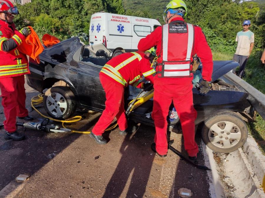 (Foto: Corpo de Bombeiros de Picada Café)