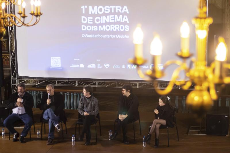 Debate do filme Bicho monstro com Décio Worst, Carlos Alberto Klein, Rodrigo Scheid, Germano de Oliveira e Kamily Wagner (Fotos: Davi R. Borges)