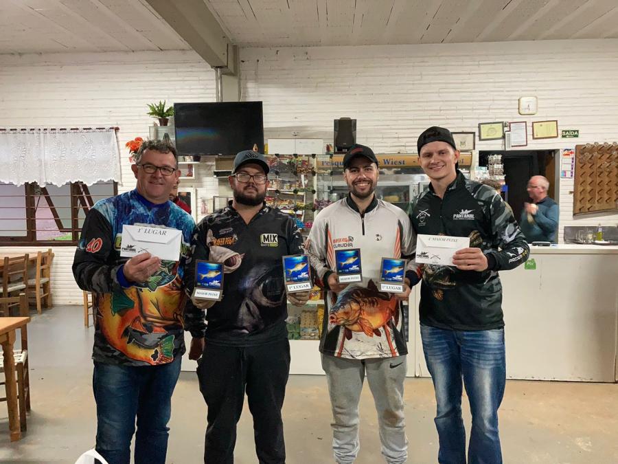 1°lugar: Claudir e Perondi 