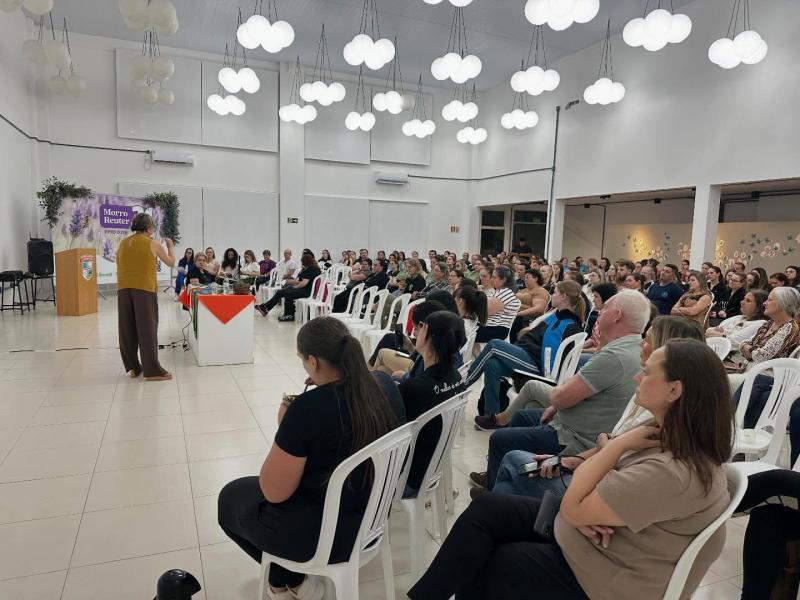 ABRIL AZUL – Palestras sensibilizam sobre autismo em Morro Reuter
