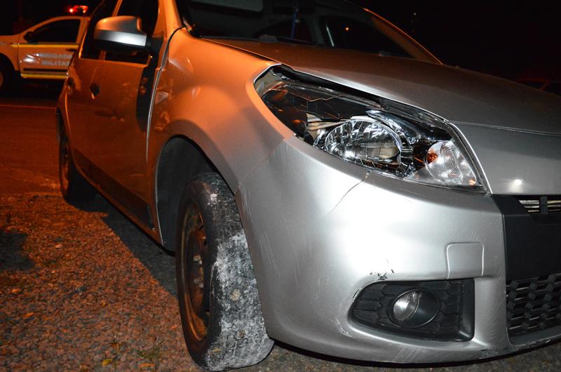 Marcas do atropelamento no veículo (Foto: Arquivo JDI)