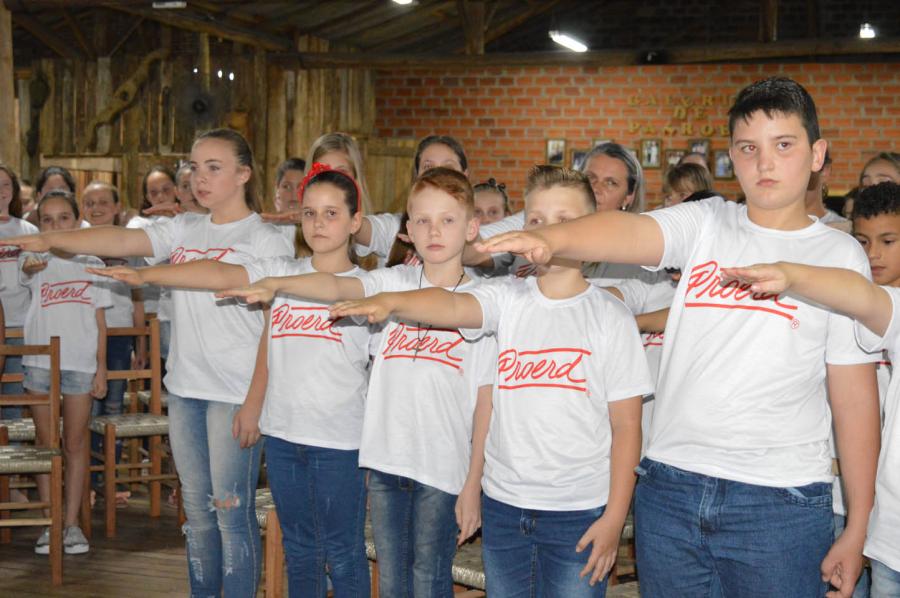 Alunos firmaram compromisso de realizar boas escolhas