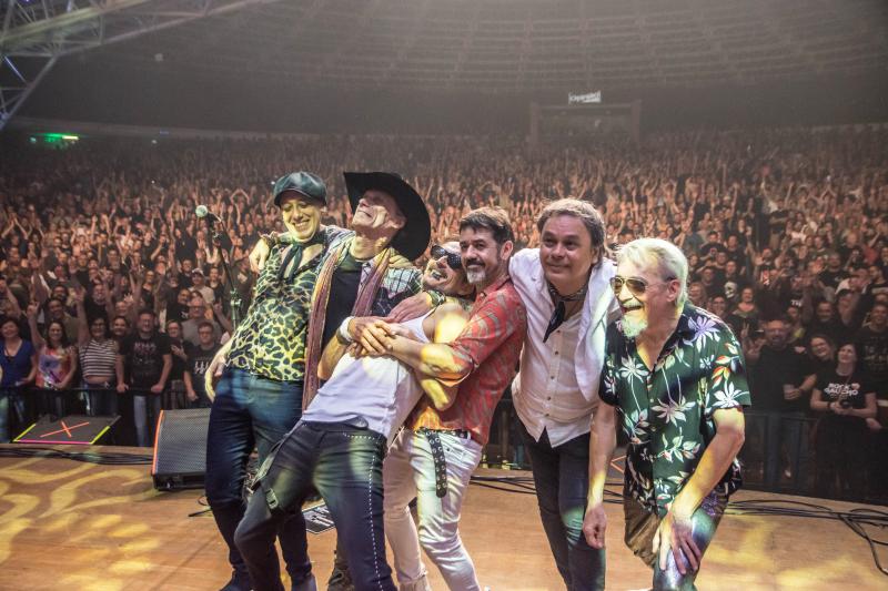 Banda TNT celebra 40 anos de carreira com show histórico no Teatro Feevale