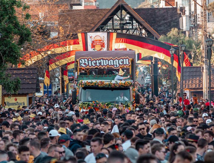 Bierwagen é uma das atrações no sábado (Foto: Divulgação / Kerb)